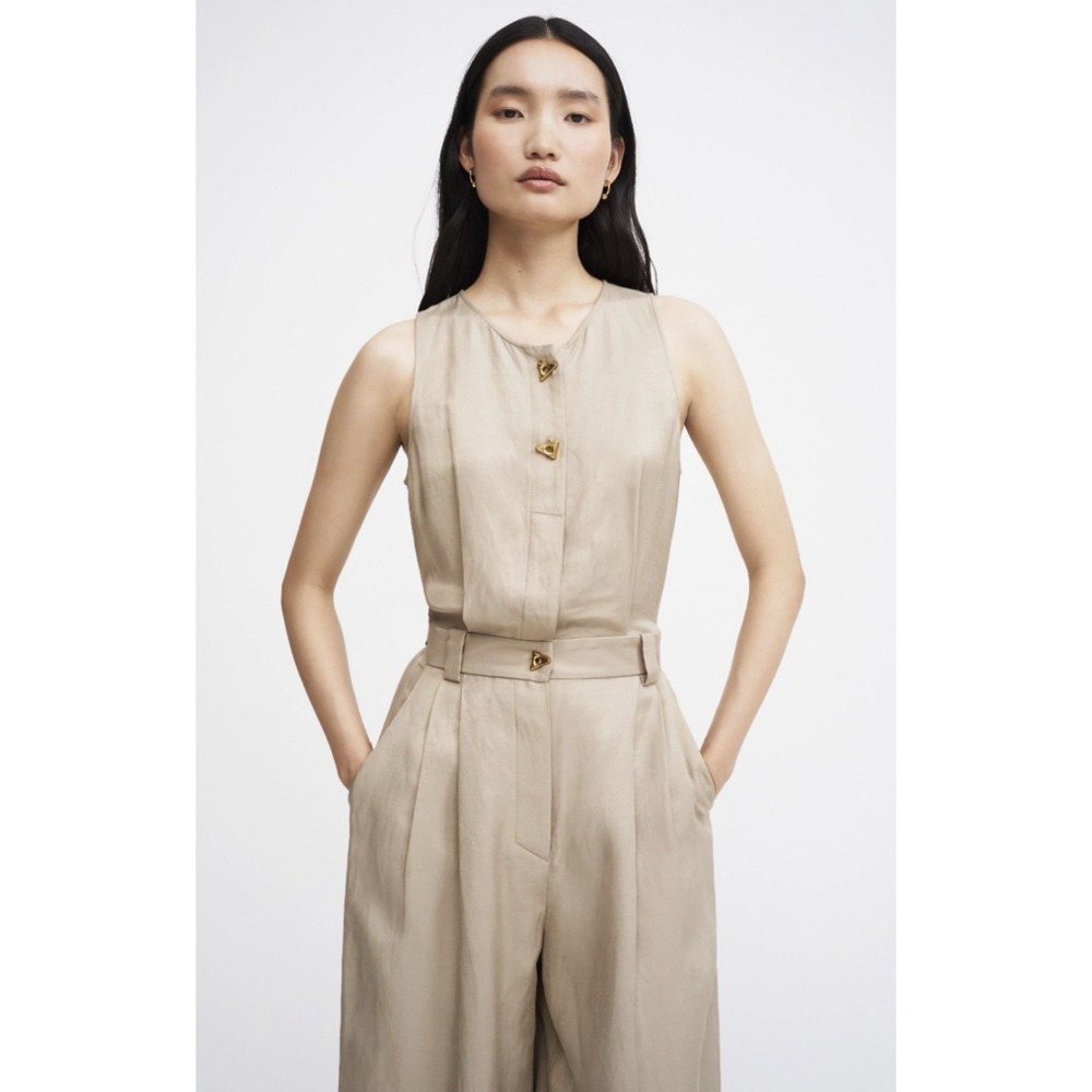 Aeron Beige Women's Tailored Linen Jumpsuit Size Large Pleated